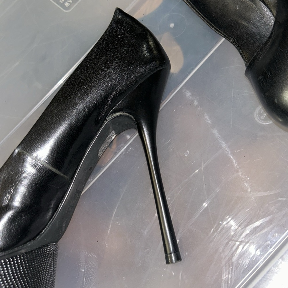 New Guess by Marciano sexy leather heels - Picture 10 of 14